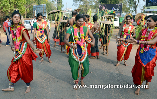 Karavali ustav 2016